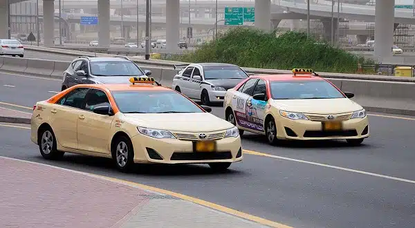 وظائف تاكسي دبي برواتب عالية لجميع الجنسيات 2025 1
